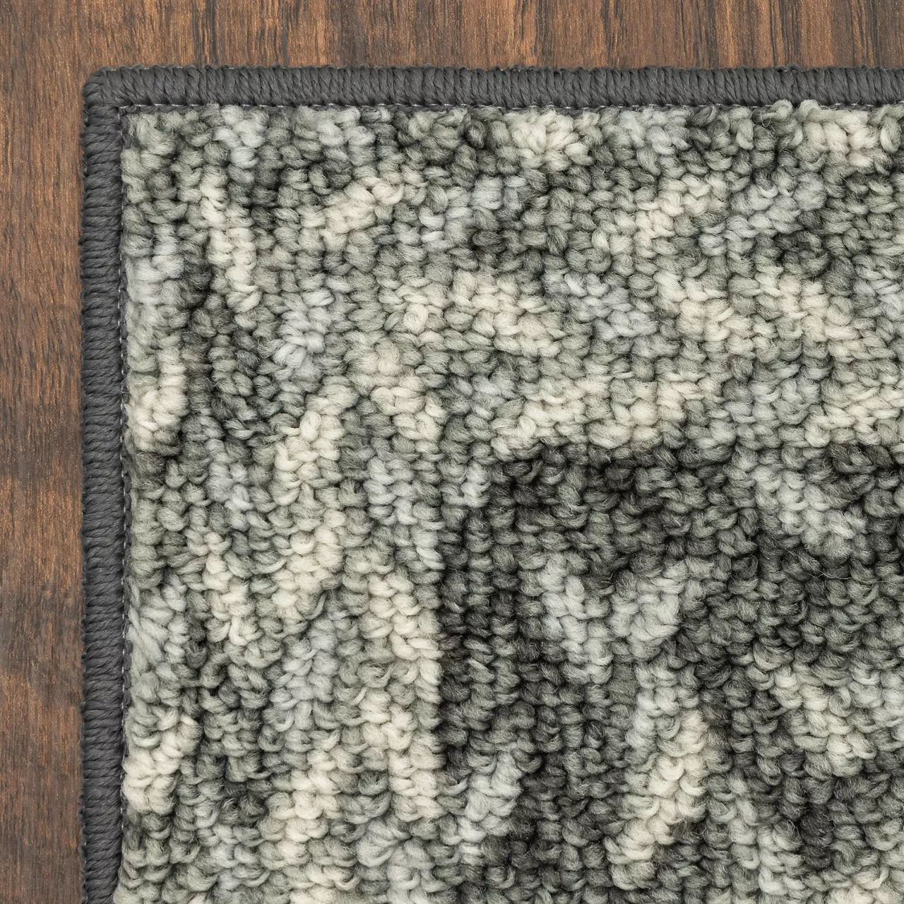 Broyhill Gray Braided Print Accent Rug - Image 9