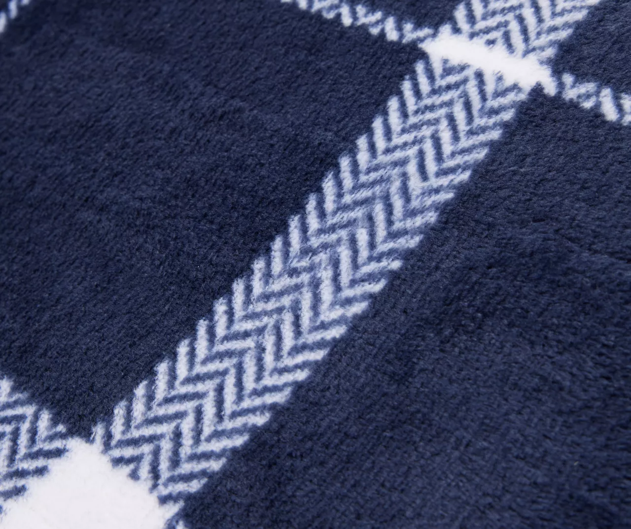 Navy & White Plaid Twin/Full Velvet Plush Blanket - Image 3