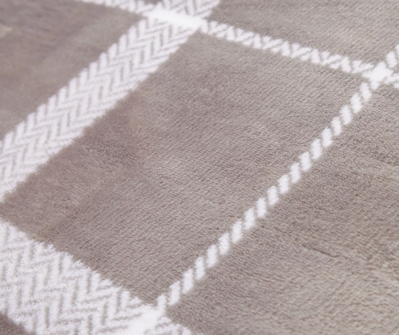 Gray & White Plaid Queen/King Velvet Plush Blanket - Image 3